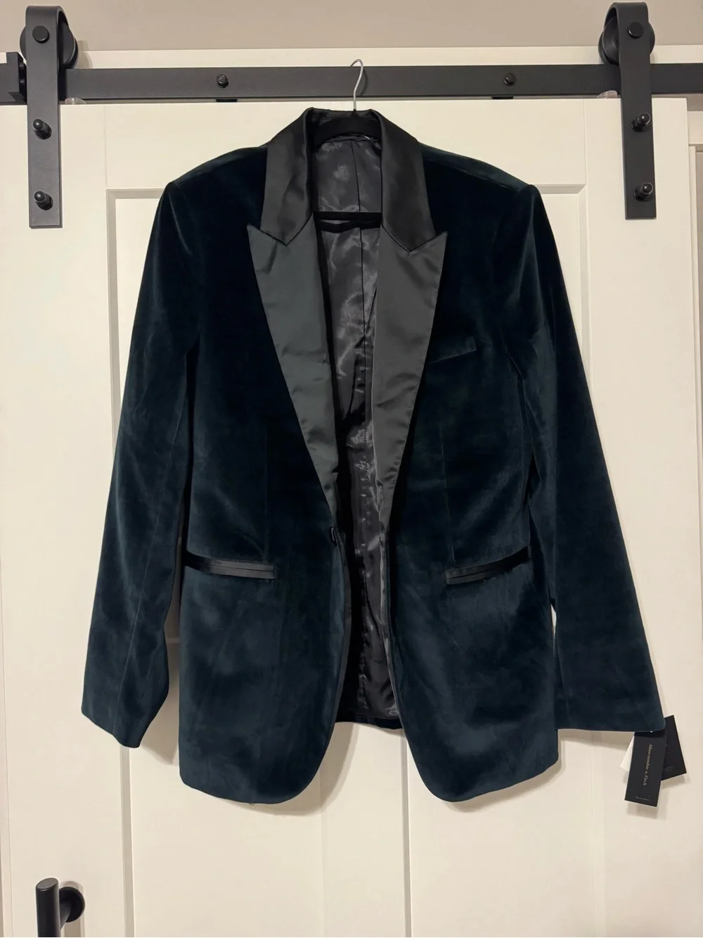 Abercrombie Men’s Green Velvet Tuxedo Blazer 40L NWT Wedding Formal Holiday